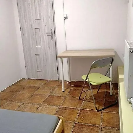Lemon Tree Hostel *