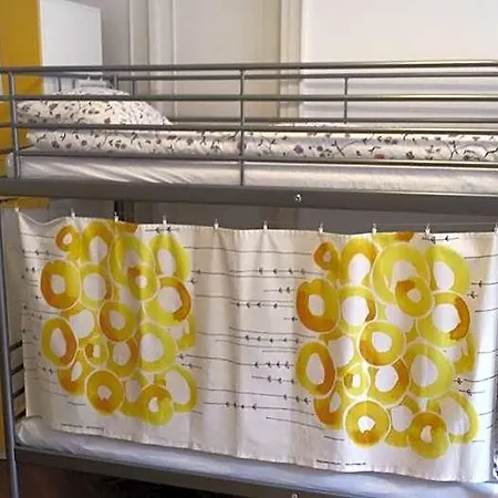 Lemon Tree Hostel *