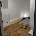 Lemon Tree Hostel *